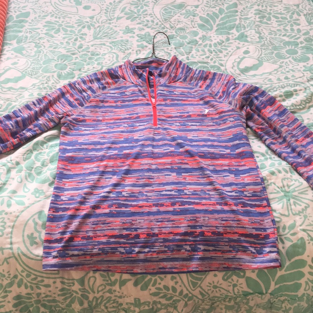 Old navy girls active shirt
